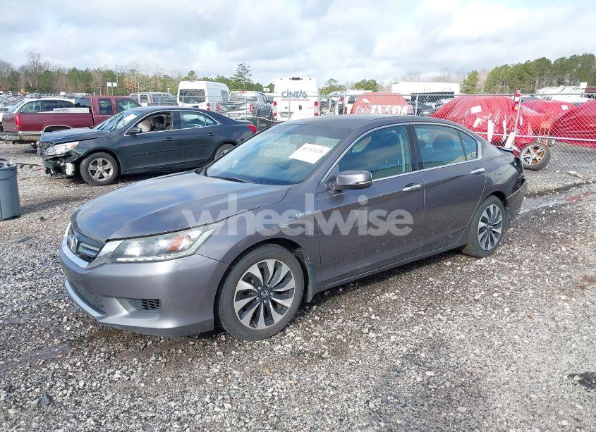 Photo 2 of 2014 Honda Accord HYBRID (VIN 1HGCR6F3XEA010030)