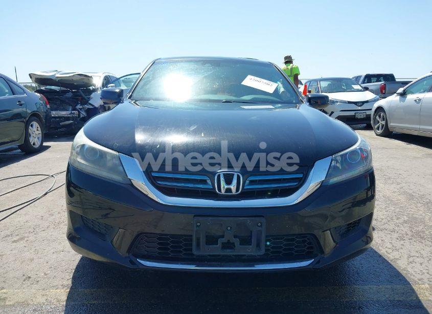 Photo 12 of 2015 Honda Accord HYBRID EX-L (VIN 1HGCR6F50FA008600)