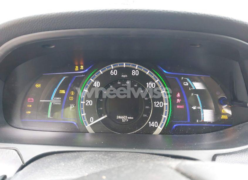 Photo 7 of 2015 Honda Accord HYBRID EX-L (VIN 1HGCR6F50FA012517)