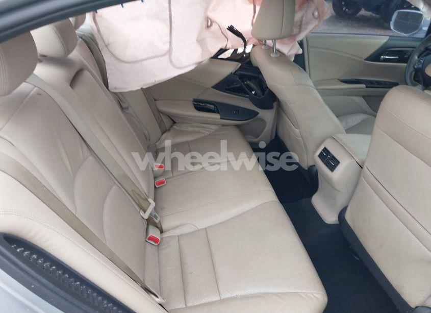 Photo 8 of 2015 Honda Accord HYBRID EX-L (VIN 1HGCR6F50FA012517)