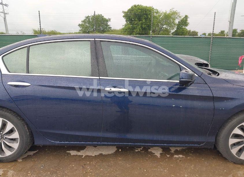 Photo 13 of 2014 Honda Accord HYBRID EX-L (VIN 1HGCR6F51EA005039)