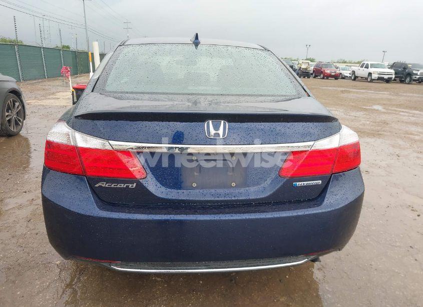 Photo 16 of 2014 Honda Accord HYBRID EX-L (VIN 1HGCR6F51EA005039)