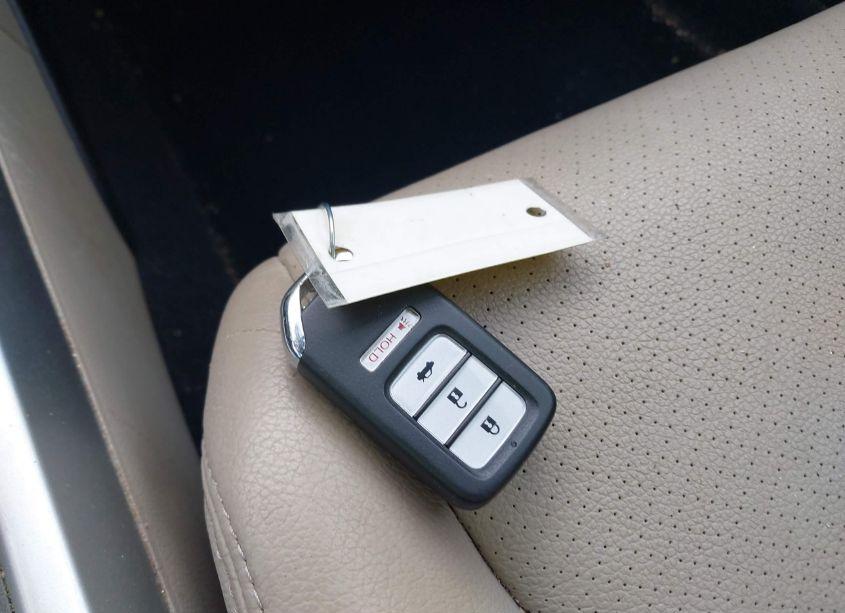 Photo 11 of 2015 Honda Accord HYBRID EX-L (VIN 1HGCR6F51FA002742)