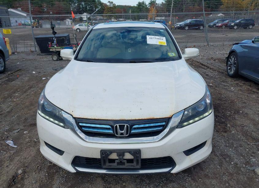 Photo 13 of 2015 Honda Accord HYBRID EX-L (VIN 1HGCR6F51FA002742)