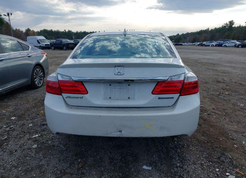 Photo 17 of 2015 Honda Accord HYBRID EX-L (VIN 1HGCR6F51FA002742)