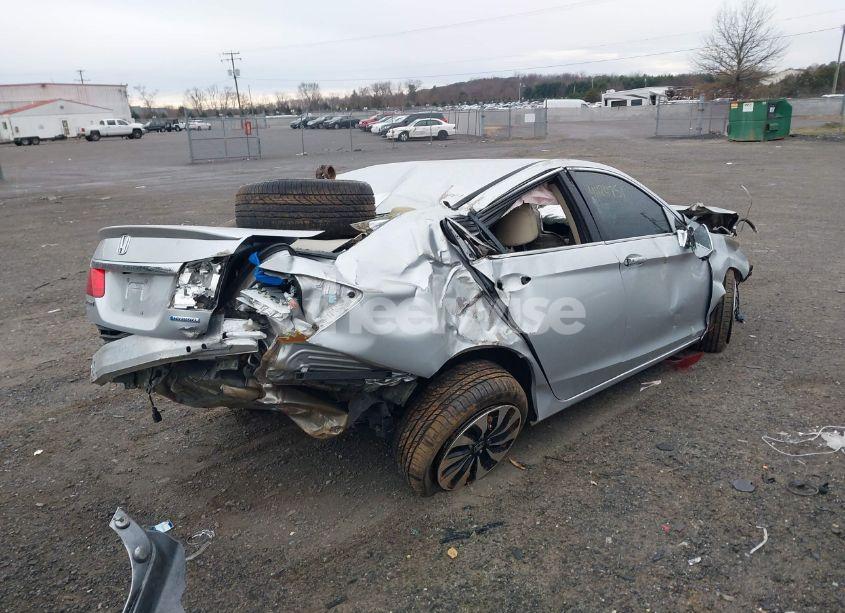 Photo 4 of 2015 Honda Accord HYBRID EX-L (VIN 1HGCR6F51FA014664)