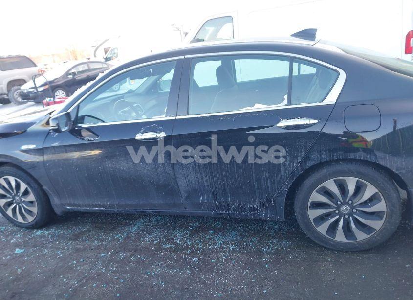 Photo 14 of 2014 Honda Accord HYBRID EX-L (VIN 1HGCR6F52EA007818)