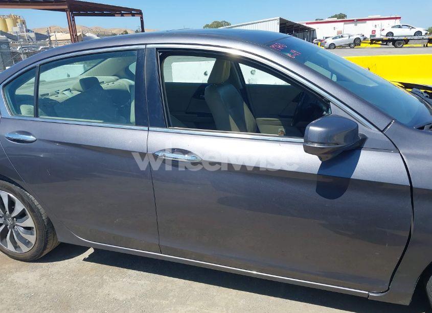 Photo 13 of 2014 Honda Accord HYBRID EX-L (VIN 1HGCR6F53EA010226)