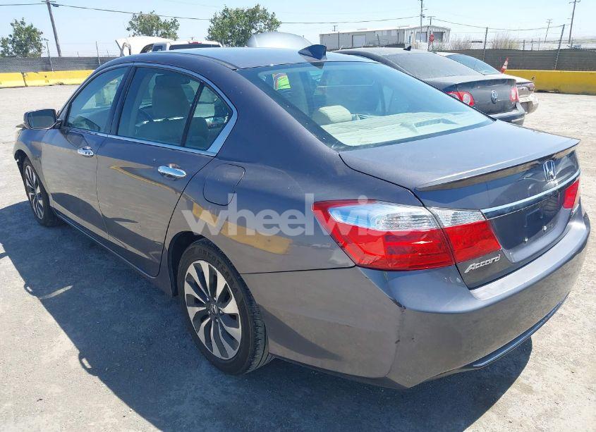 Photo 3 of 2014 Honda Accord HYBRID EX-L (VIN 1HGCR6F53EA010226)