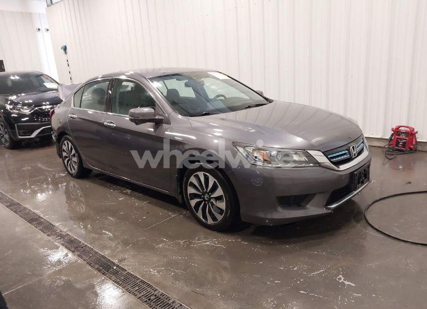 2015 Honda Accord HYBRID EX-L (VIN 1HGCR6F55FA012898) main photo