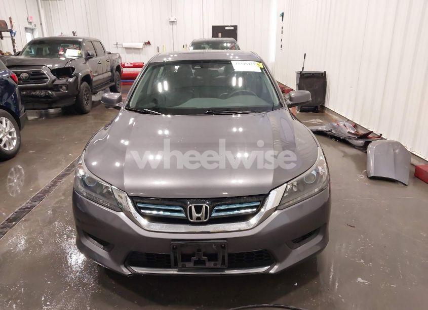 Photo 13 of 2015 Honda Accord HYBRID EX-L (VIN 1HGCR6F55FA012898)