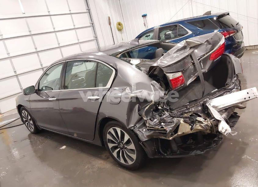 Photo 15 of 2015 Honda Accord HYBRID EX-L (VIN 1HGCR6F55FA012898)