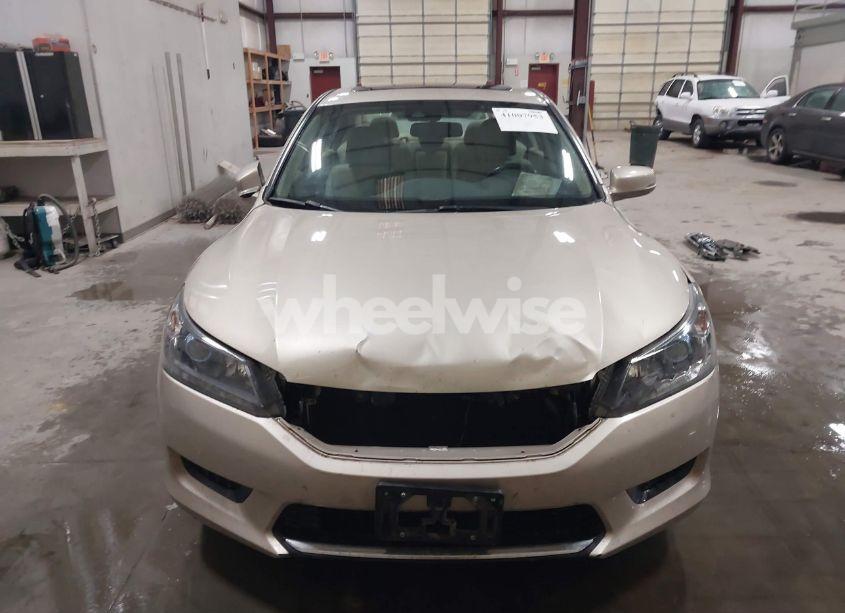Photo 13 of 2014 Honda Accord HYBRID EX-L (VIN 1HGCR6F56EA004372)