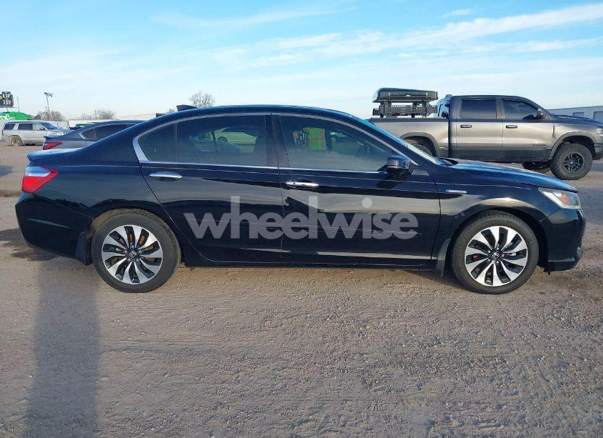 Photo 12 of 2015 Honda Accord HYBRID EX-L (VIN 1HGCR6F56FA006592)