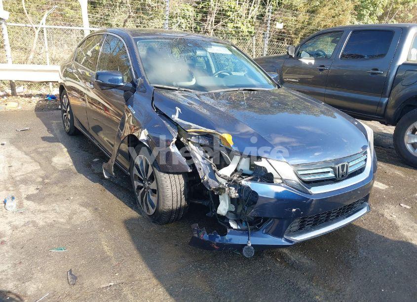 2015 Honda Accord HYBRID EX-L (VIN 1HGCR6F56FA009735) main photo