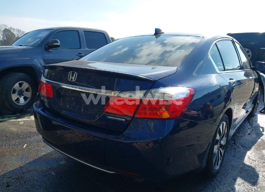 Photo 16 of 2015 Honda Accord HYBRID EX-L (VIN 1HGCR6F56FA009735)