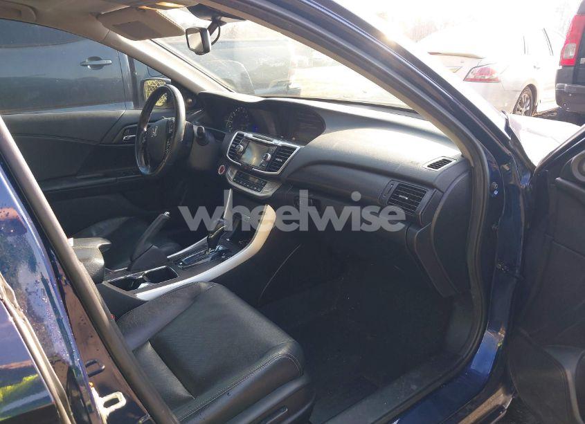 Photo 5 of 2015 Honda Accord HYBRID EX-L (VIN 1HGCR6F56FA009735)