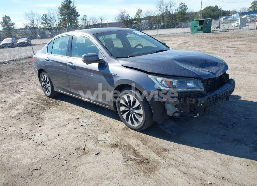 2015 Honda Accord HYBRID EX-L (VIN 1HGCR6F56FA010710) main photo