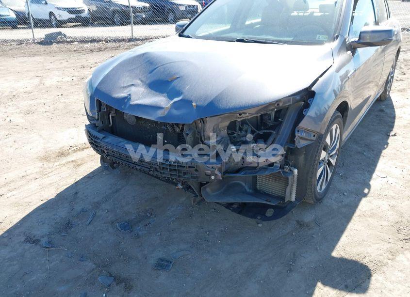 Photo 6 of 2015 Honda Accord HYBRID EX-L (VIN 1HGCR6F56FA010710)