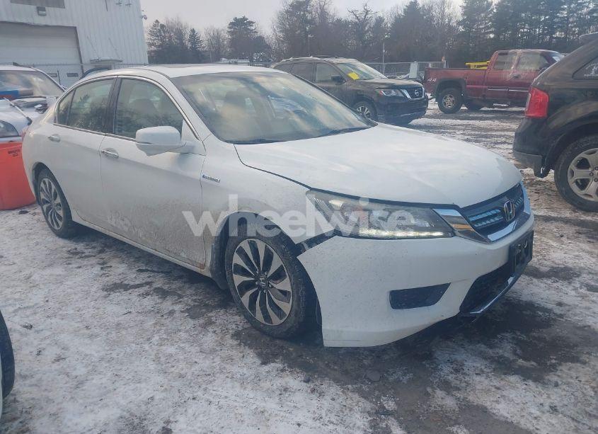 2015 Honda Accord HYBRID EX-L (VIN 1HGCR6F56FA010920) main photo