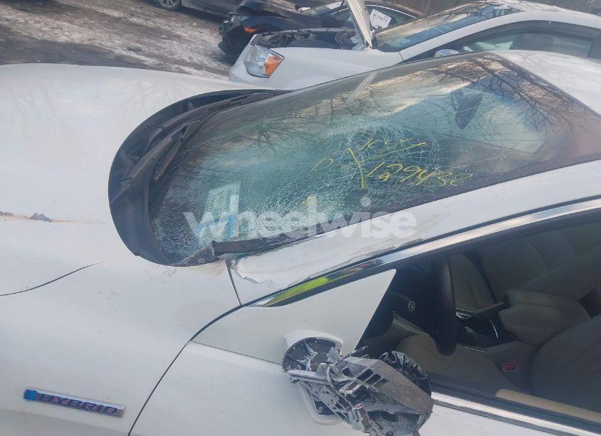 Photo 17 of 2015 Honda Accord HYBRID EX-L (VIN 1HGCR6F56FA010920)