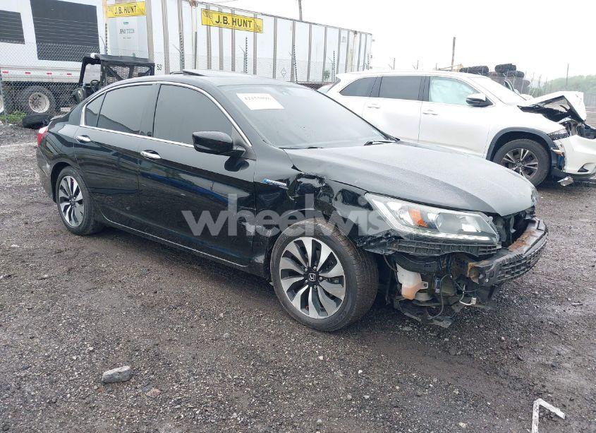 2015 Honda Accord HYBRID EX-L (VIN 1HGCR6F56FA012053) main photo