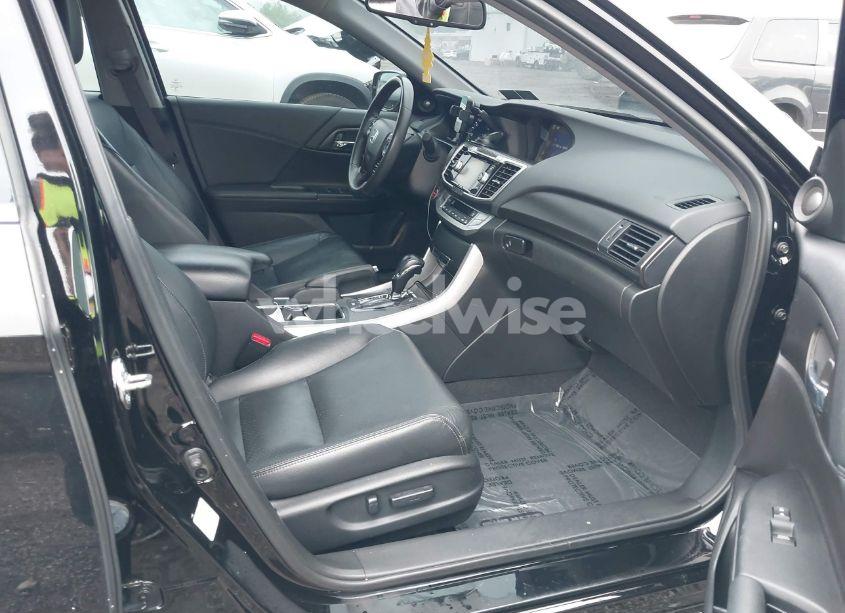 Photo 5 of 2015 Honda Accord HYBRID EX-L (VIN 1HGCR6F56FA012053)