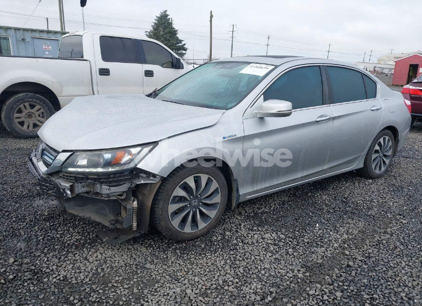 Photo 2 of 2014 Honda Accord HYBRID EX-L (VIN 1HGCR6F57EA006180)
