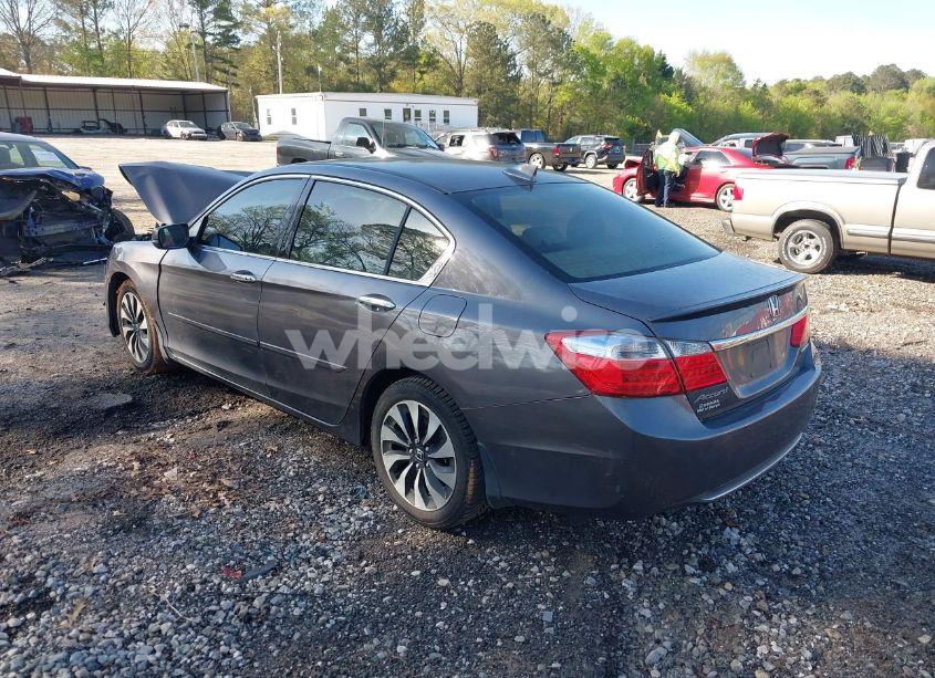 Photo 3 of 2015 Honda Accord HYBRID EX-L (VIN 1HGCR6F58FA001829)