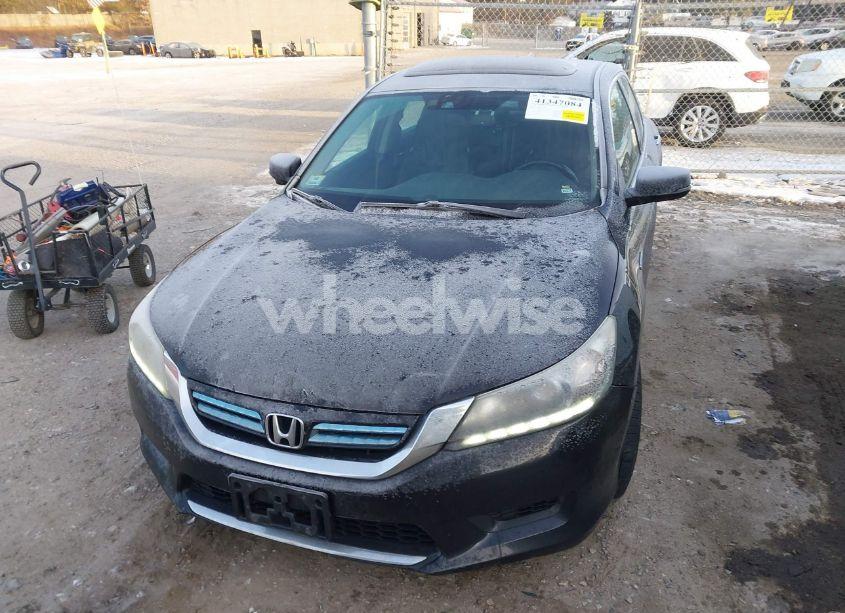 Photo 12 of 2015 Honda Accord HYBRID EX-L (VIN 1HGCR6F59FA007462)