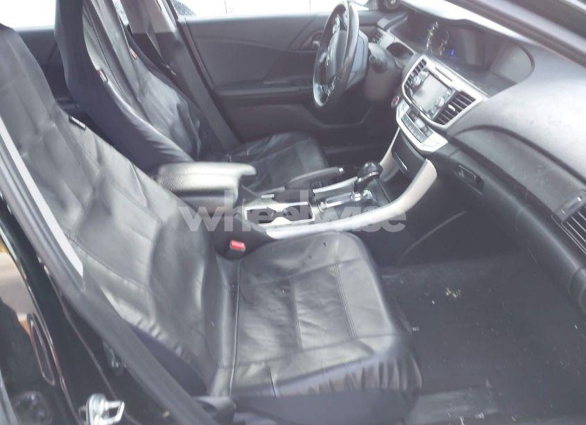 Photo 5 of 2015 Honda Accord HYBRID EX-L (VIN 1HGCR6F59FA007462)