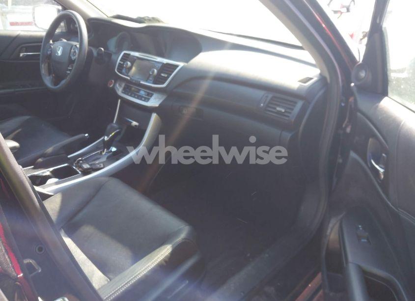 Photo 5 of 2015 Honda Accord HYBRID EX-L (VIN 1HGCR6F5XFA010273)