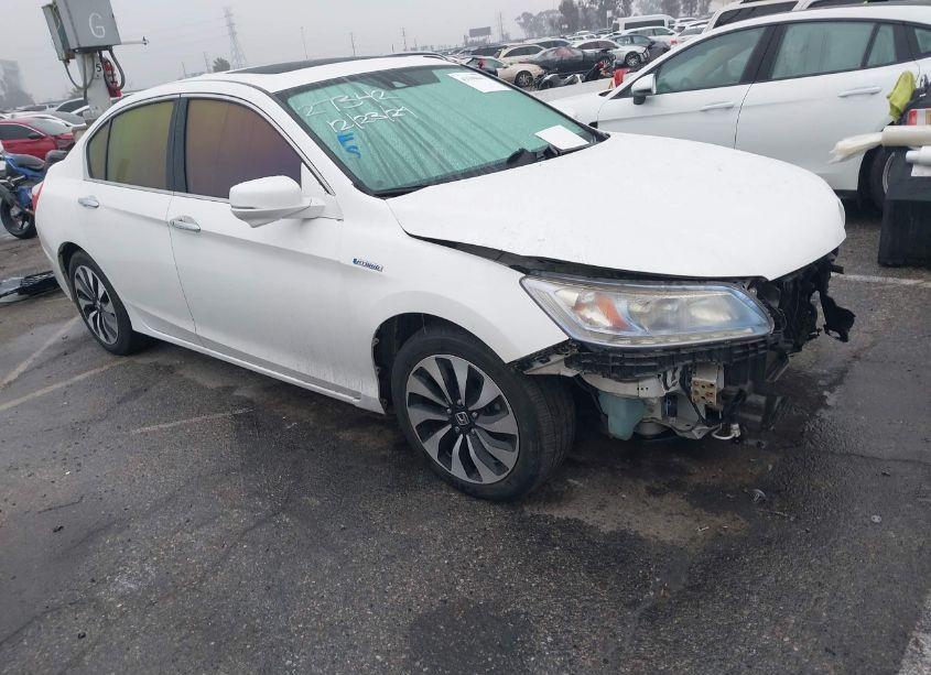 2015 Honda Accord HYBRID TOURING (VIN 1HGCR6F70FA010557) main photo