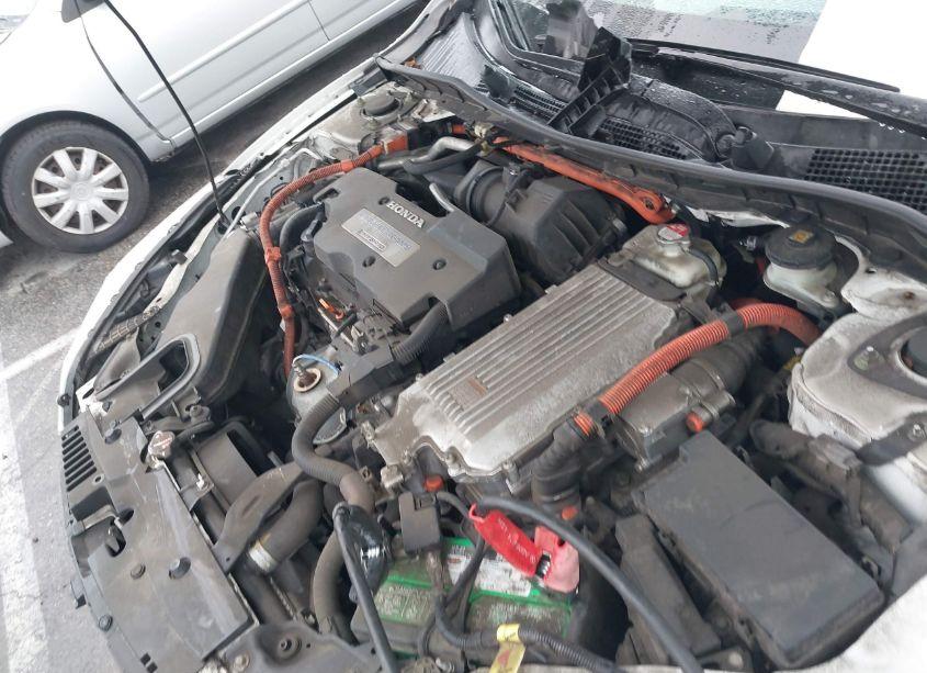 Photo 10 of 2015 Honda Accord HYBRID TOURING (VIN 1HGCR6F70FA010557)