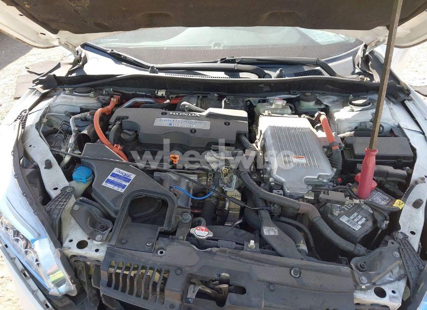 Photo 10 of 2014 Honda Accord HYBRID TOURING (VIN 1HGCR6F73EA006498)