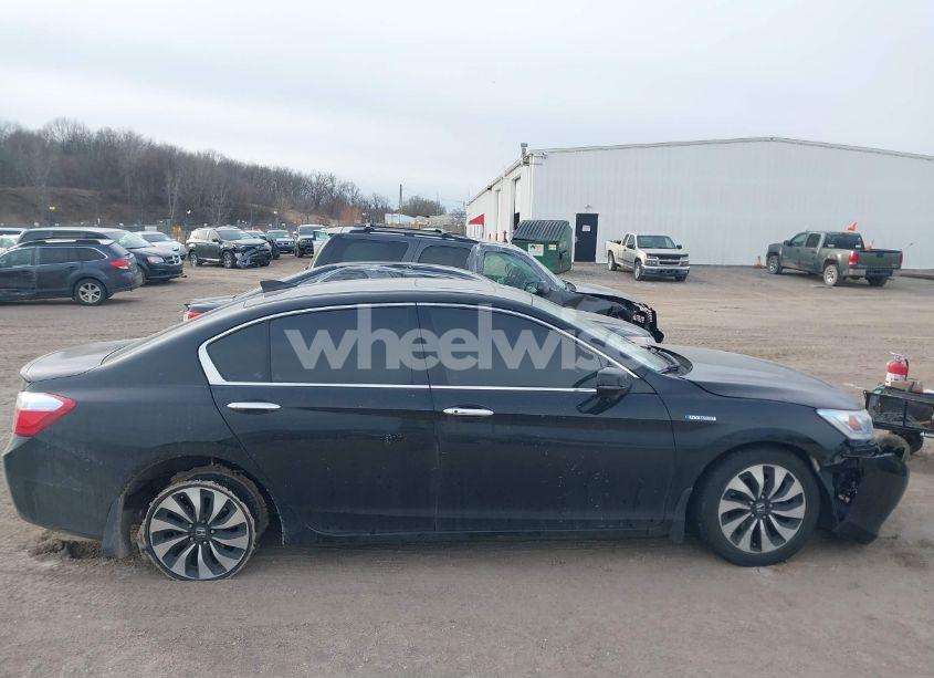Photo 13 of 2015 Honda Accord HYBRID TOURING (VIN 1HGCR6F73FA000959)