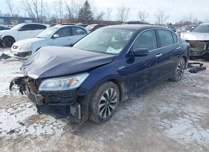 Photo 2 of 2015 Honda Accord HYBRID TOURING (VIN 1HGCR6F74FA006222)