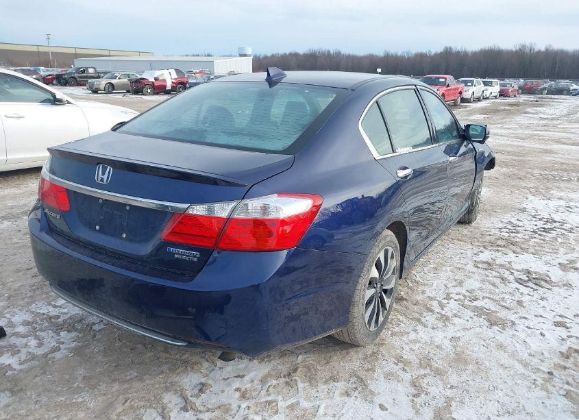 Photo 4 of 2015 Honda Accord HYBRID TOURING (VIN 1HGCR6F74FA006222)