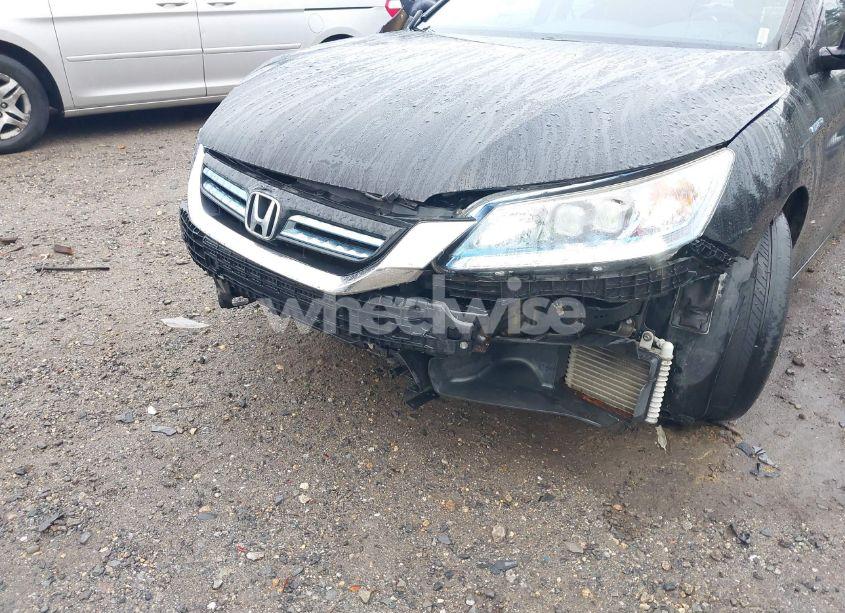 Photo 17 of 2015 Honda Accord HYBRID TOURING (VIN 1HGCR6F76FA000955)