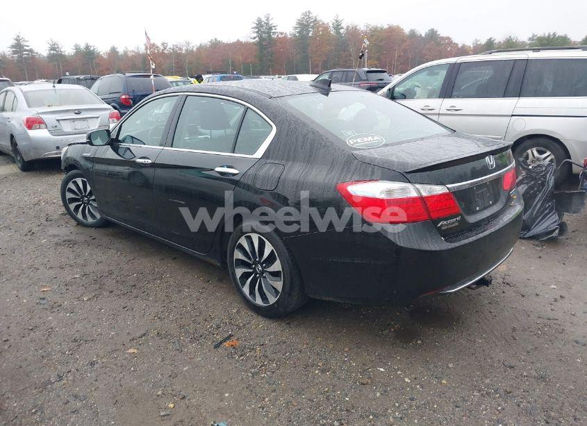 Photo 3 of 2015 Honda Accord HYBRID TOURING (VIN 1HGCR6F76FA000955)
