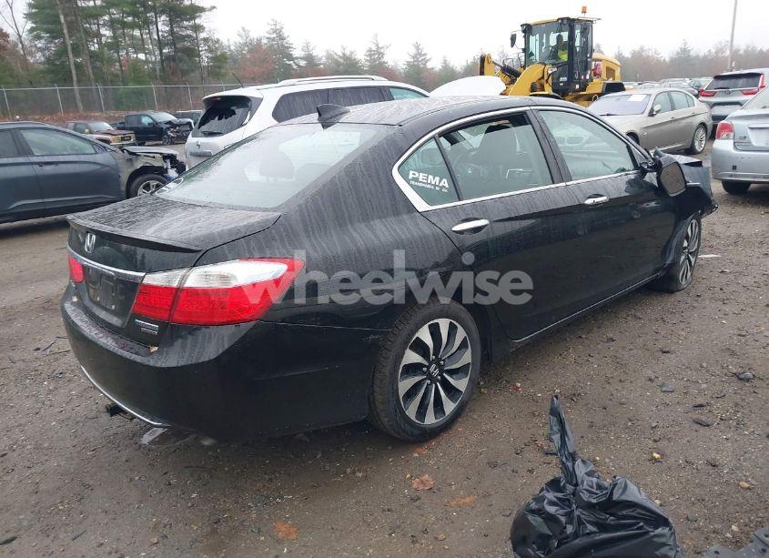 Photo 4 of 2015 Honda Accord HYBRID TOURING (VIN 1HGCR6F76FA000955)