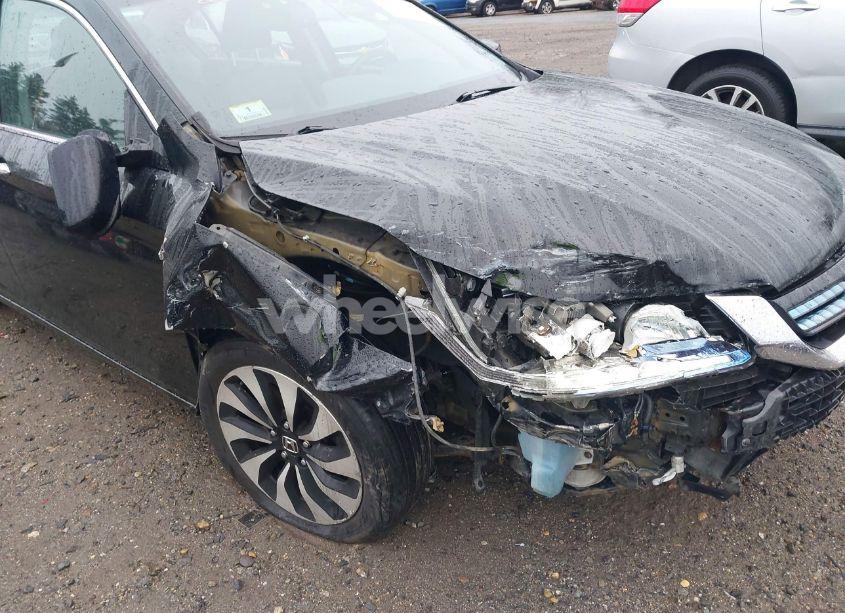 Photo 6 of 2015 Honda Accord HYBRID TOURING (VIN 1HGCR6F76FA000955)