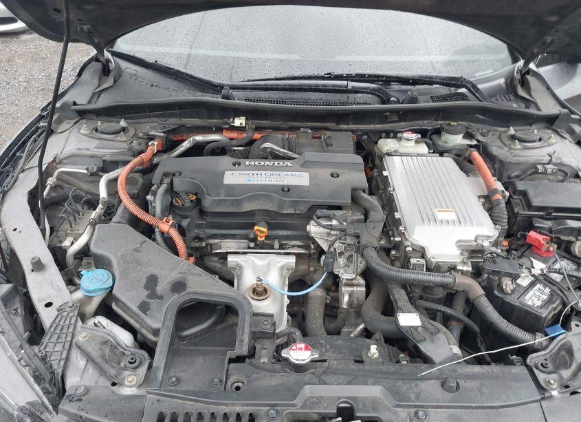 Photo 10 of 2014 Honda Accord HYBRID TOURING (VIN 1HGCR6F77EA009498)