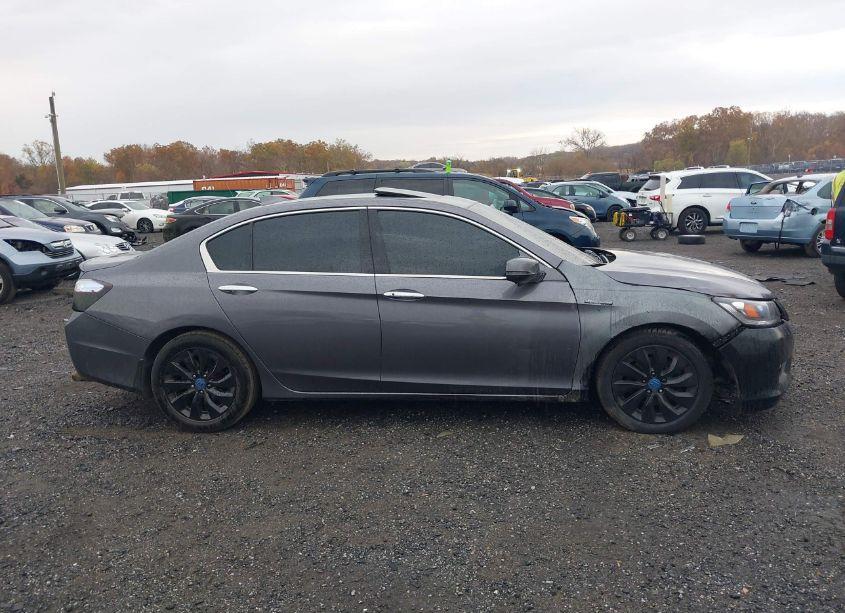 Photo 13 of 2014 Honda Accord HYBRID TOURING (VIN 1HGCR6F77EA009498)