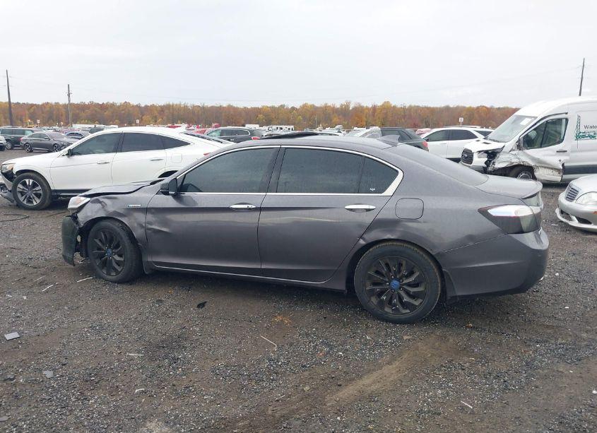 Photo 14 of 2014 Honda Accord HYBRID TOURING (VIN 1HGCR6F77EA009498)