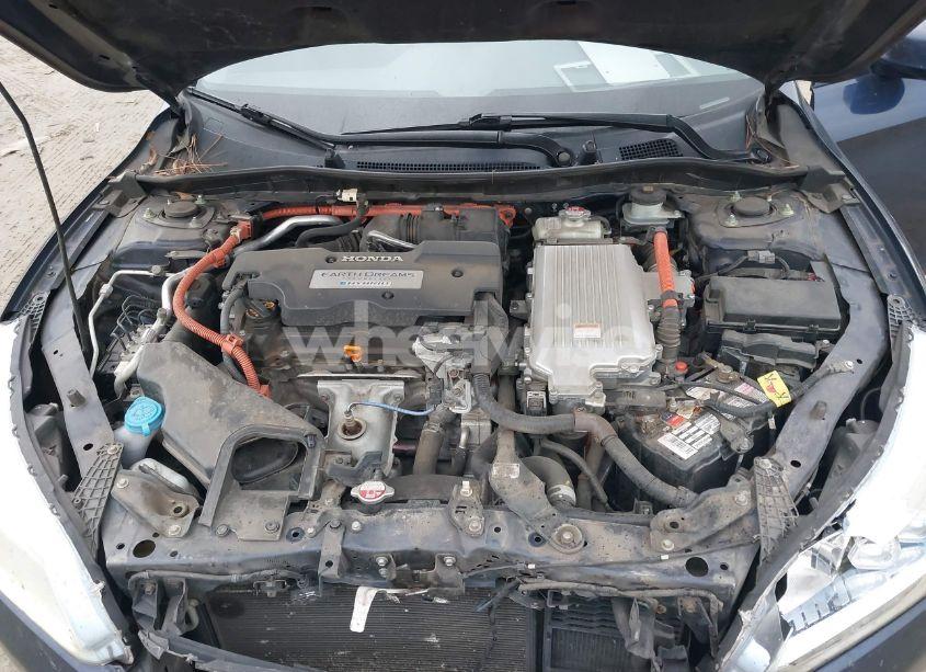 Photo 10 of 2015 Honda Accord HYBRID TOURING (VIN 1HGCR6F77FA005694)