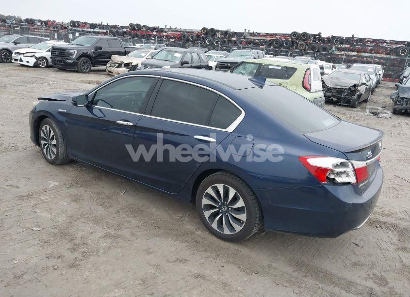 Photo 3 of 2015 Honda Accord HYBRID TOURING (VIN 1HGCR6F77FA005694)