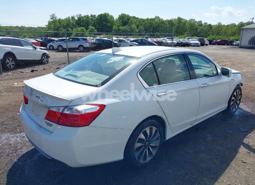 Photo 4 of 2015 Honda Accord HYBRID TOURING (VIN 1HGCR6F78FA004893)