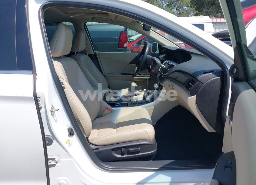 Photo 5 of 2015 Honda Accord HYBRID TOURING (VIN 1HGCR6F7XFA007133)