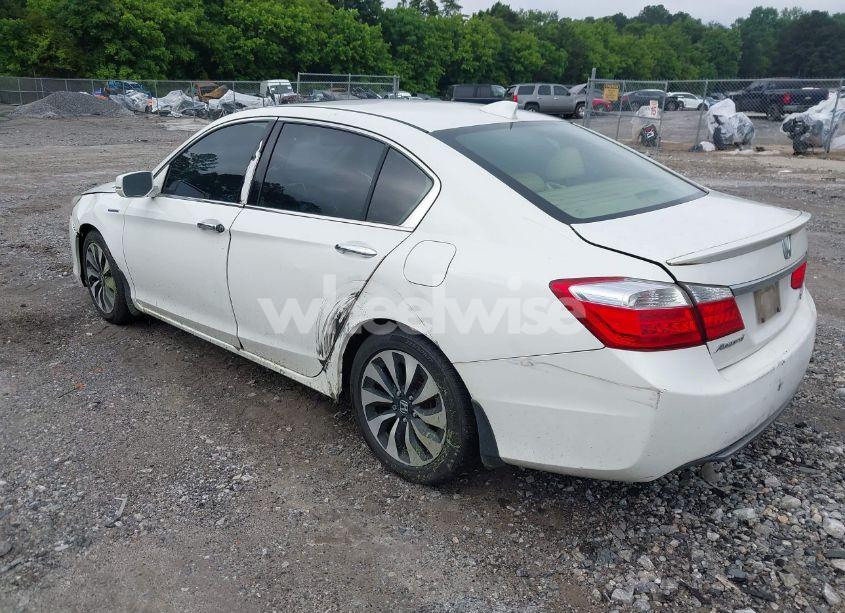 Photo 3 of 2015 Honda Accord HYBRID TOURING (VIN 1HGCR6F7XFA010579)